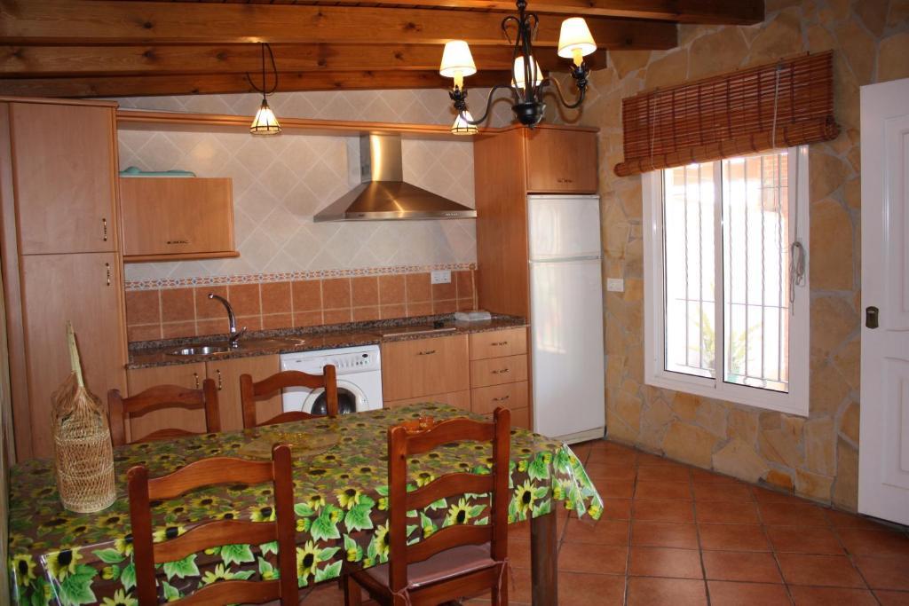 Villa Rosal- Solo Familias Y Parejas Conil De La Frontera Habitación foto