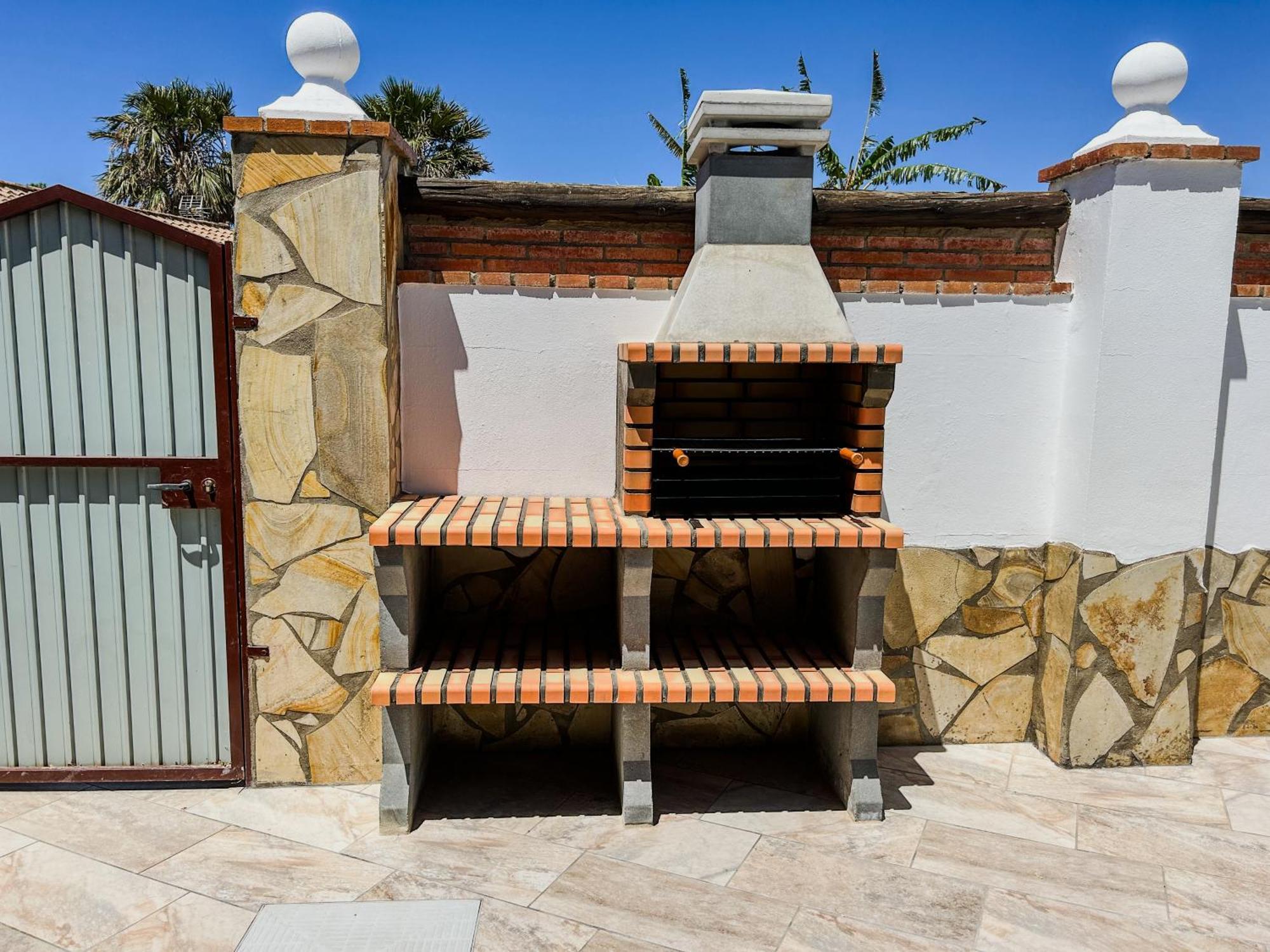 Villa Rosal- Solo Familias Y Parejas Conil De La Frontera Exterior foto